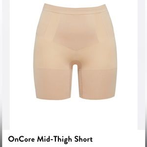 Spanx OnCore Mid-Thigh Short Soft Nude Medium